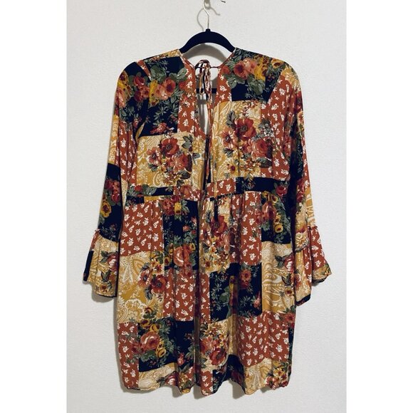 Andree By Unit Dress Womens Medium Floral Patchwork Bell Sleeve Mini Cottagecore - Picture 5 of 7